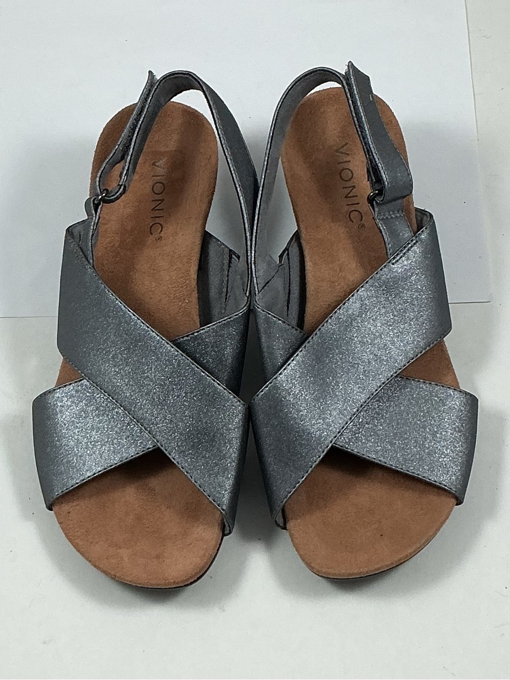 New Vionic McKenna Metallic Silver Wedge Sandals Size 8